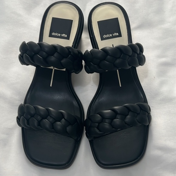 NWOB Dolce Vita Ronin Braided Sandals with Croc Embossed Heel - Picture 4 of 9